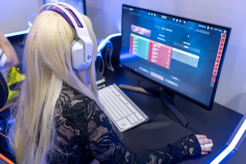 Spin to Win, Click to Earn: Inside the World of Canadian Casino Streamers